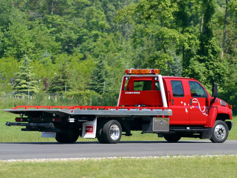  Chevrolet Kodiak C5500 Crew Cab Tow Truck 2004 года  (фото 3 из 3)